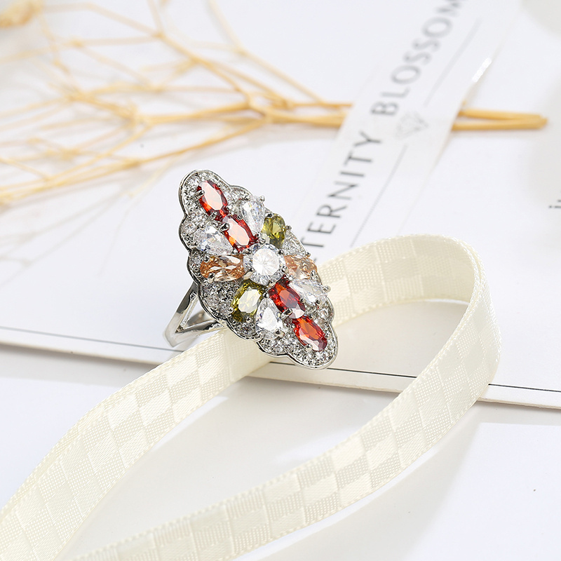 Men's Classic Floral Design Engagement Ring, Personalized Style