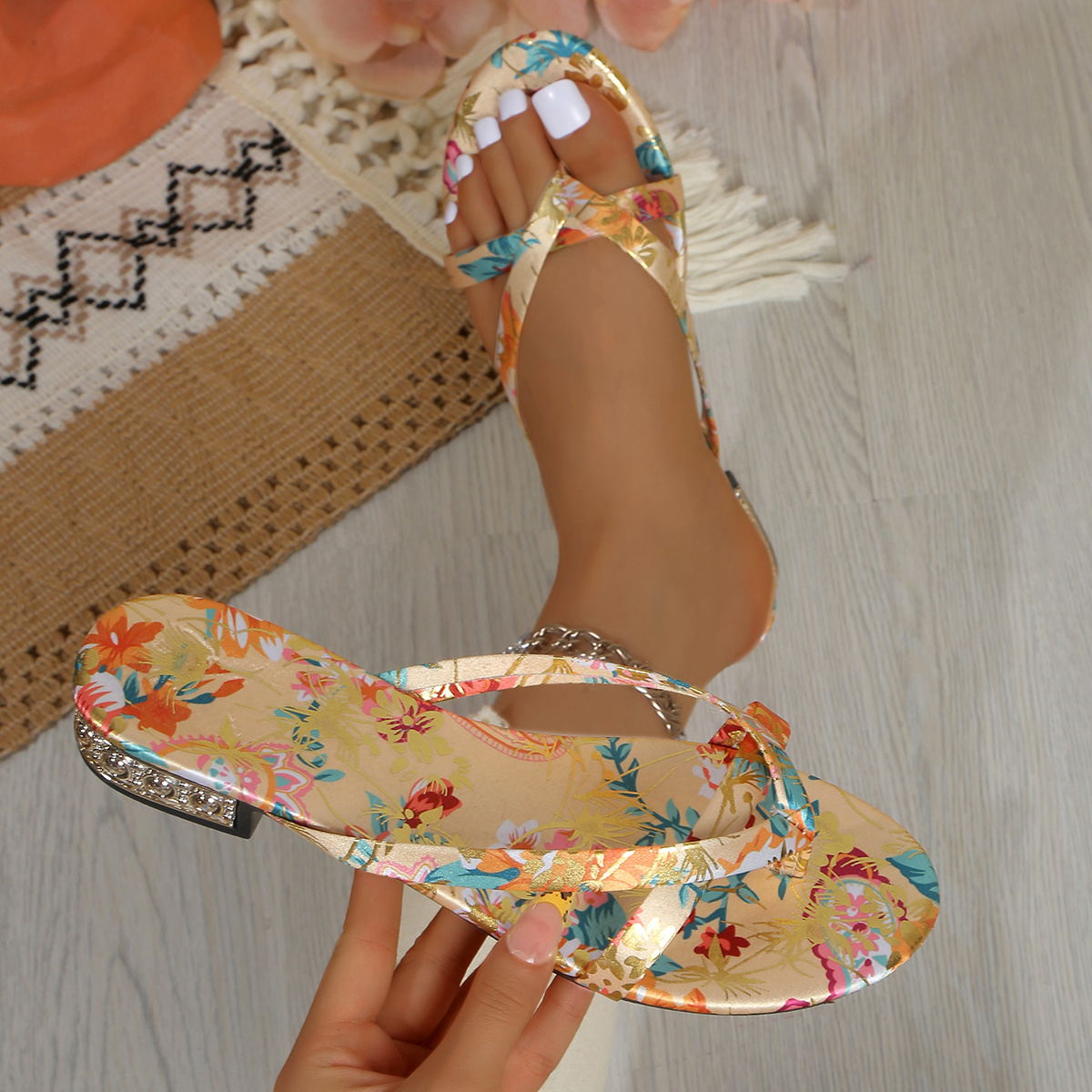 TEMU Chinese Style Printed Slippers For Women, Satin Surface With Soft Sole, Sandals For Outdoor Wear, Beach Vacation Slides, Women Shoes