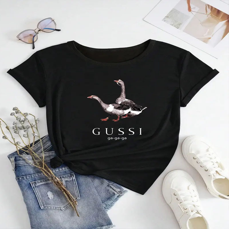 

A Design Featuring 2 Ugly , This Women's Round-neck Short-sleeve T-shirt Combines Casual And Trendy Styles. A Fashionable Women', Piece, Made From Comfortable Fabric.