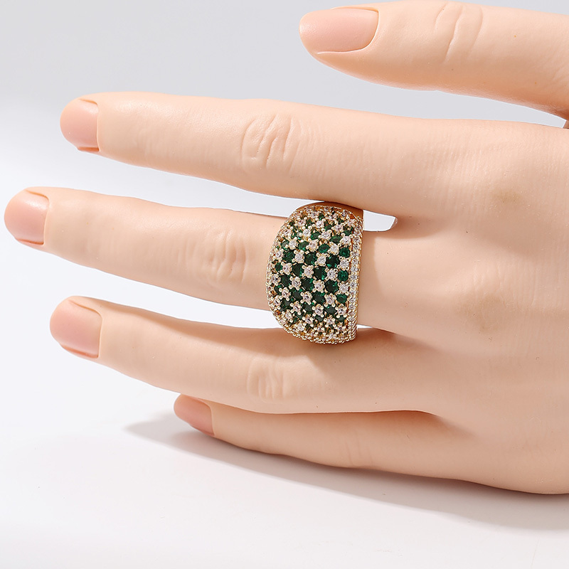 Women's Luxurious Wide Band Ring with Green Synthetic Zirconia