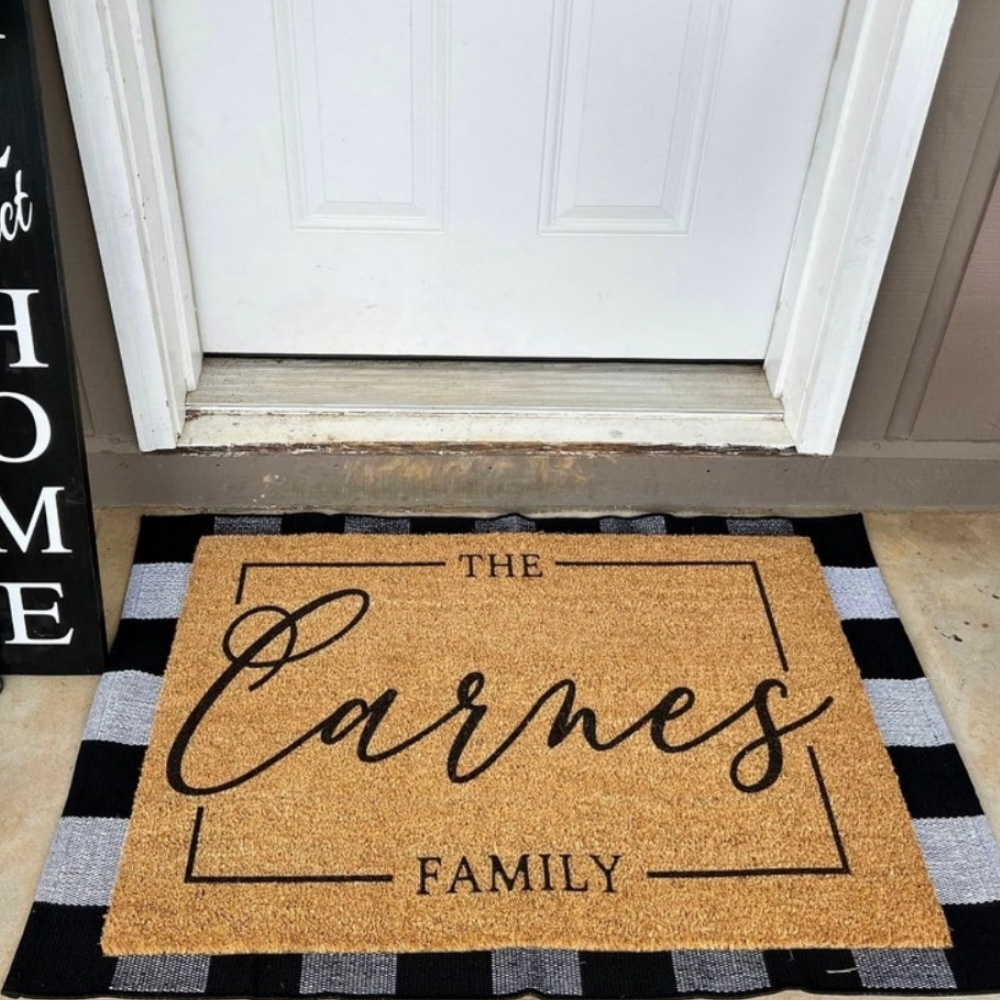 

1pc Customizable Family Name Door Mat, Personalized Entryway Rug, Unique Housewarming Gift, Anniversary Present, Polypropylene, Only