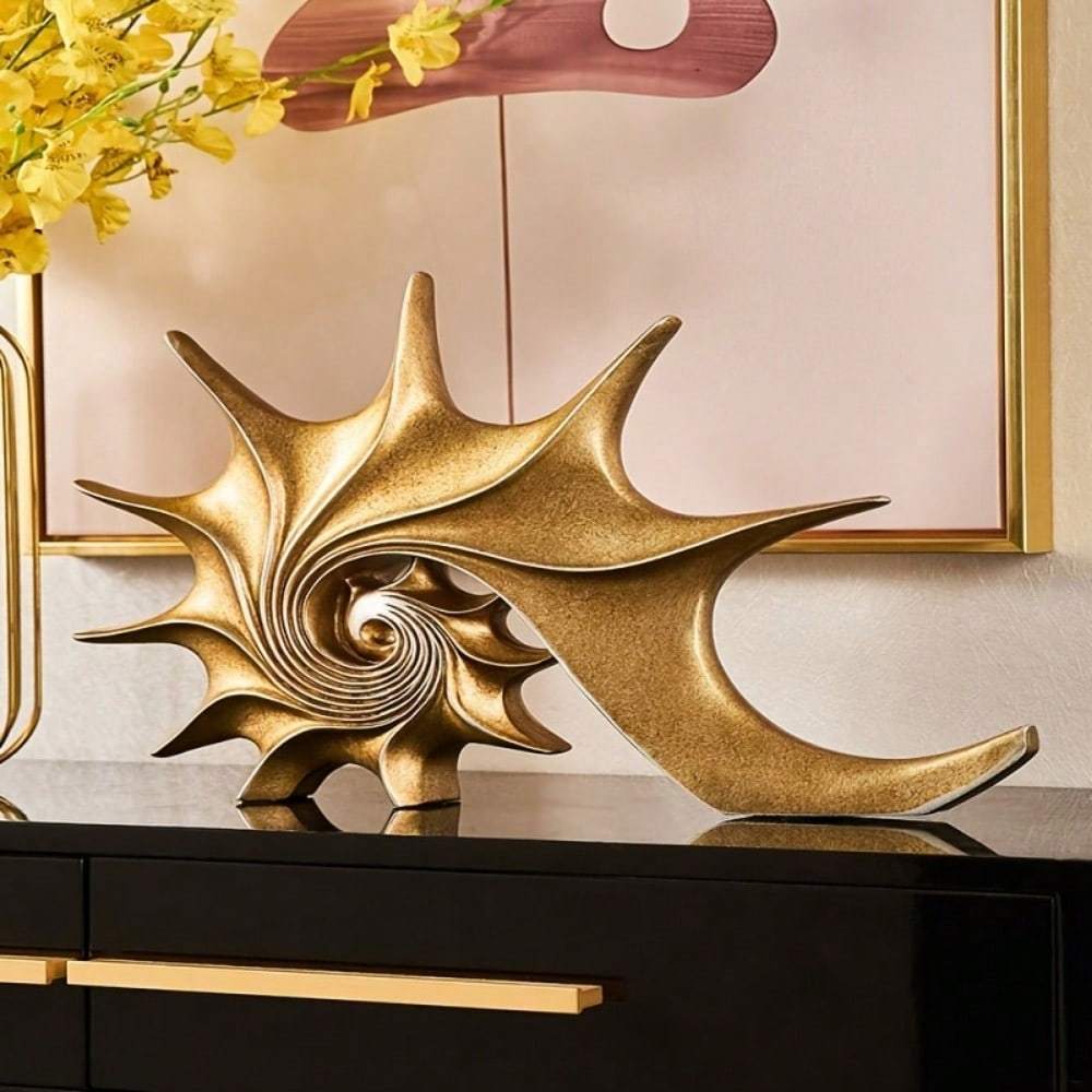 elegant scandinavian inspired conch figurine details 3