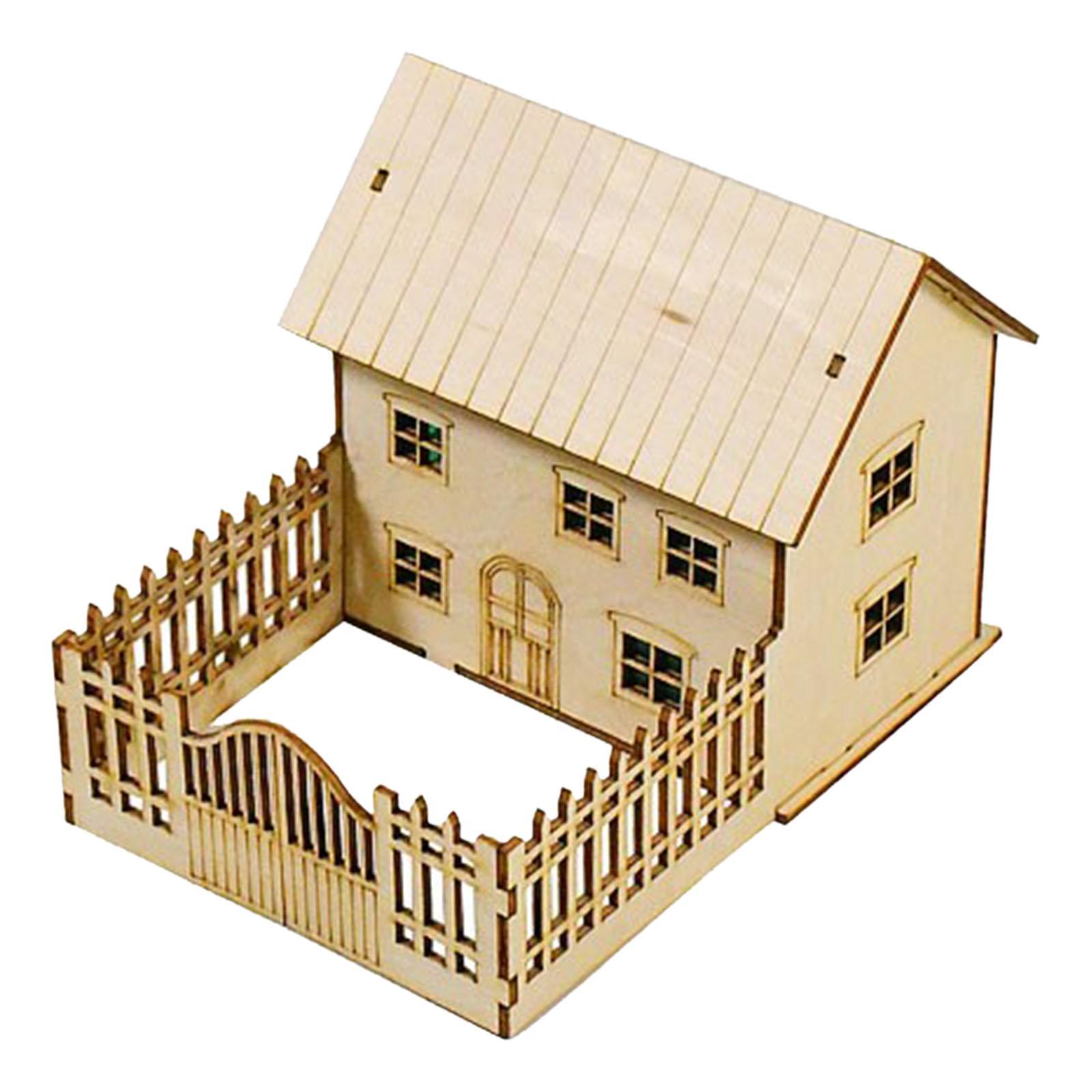 Miniature Wooden House for Sandboxes and Decoration