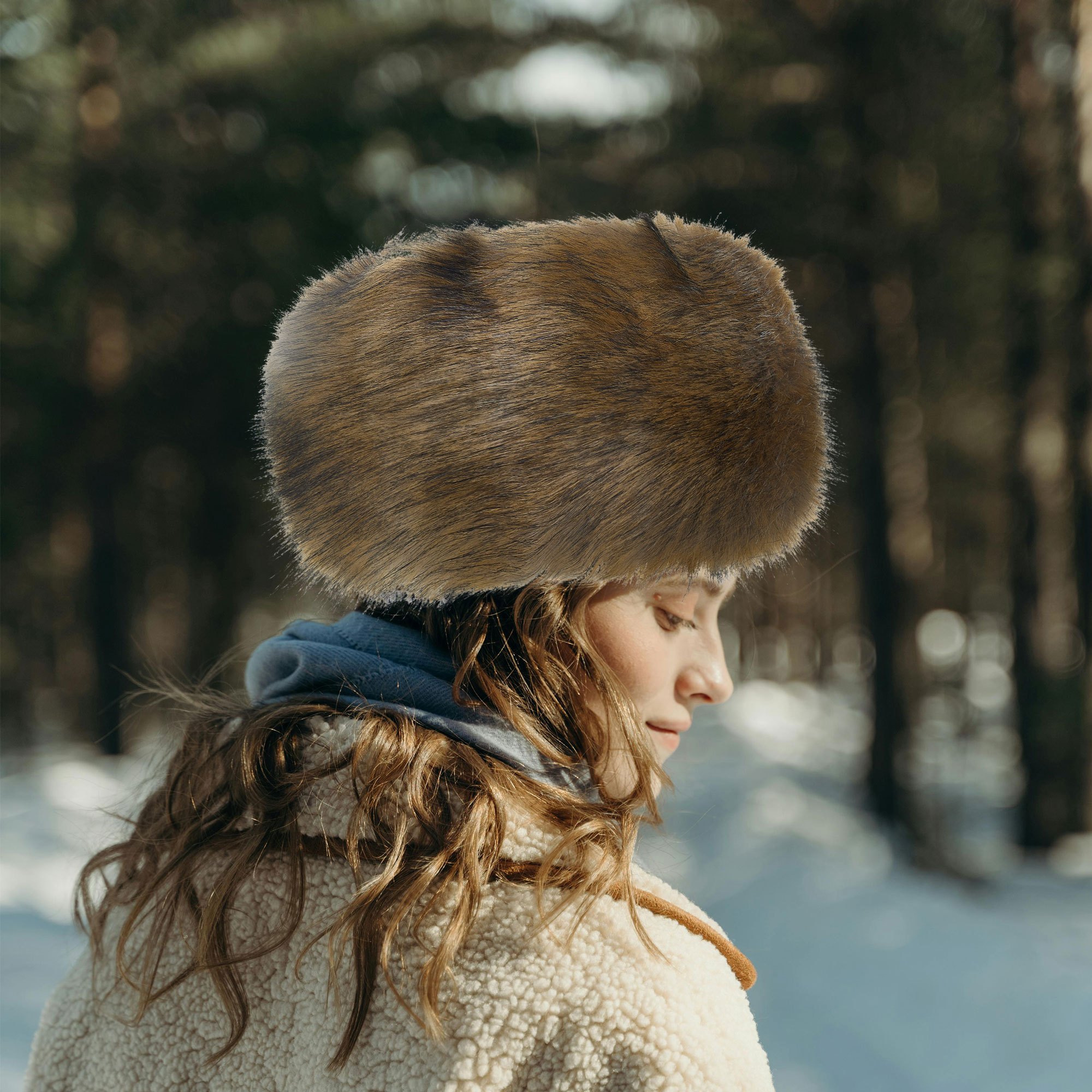 womens style plush caps thick fur hat - Temu display picture 1