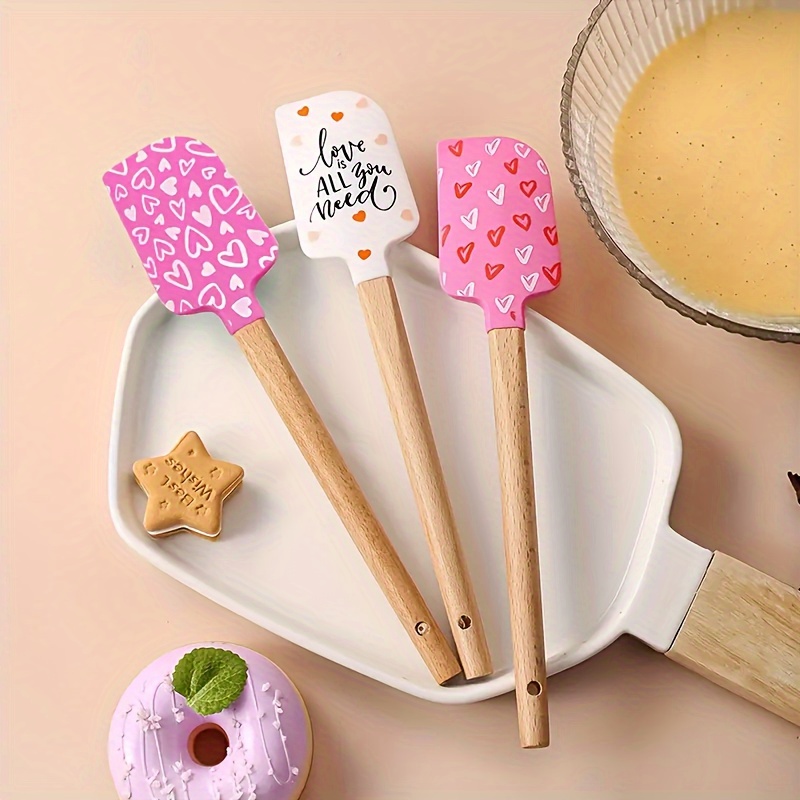 1pc valentines day spatula heat resistant up to 428 f 220 c non stick baking tool with elegant   design food grade silicone wooden handle for cake decorating cookie mixing jam spreading   gift for valentines christmas weddings birthdays ideal for home bakers professional kitchens festive cooking stylish kitchenware durable kitchen item mixing utensil holiday   Product details 2