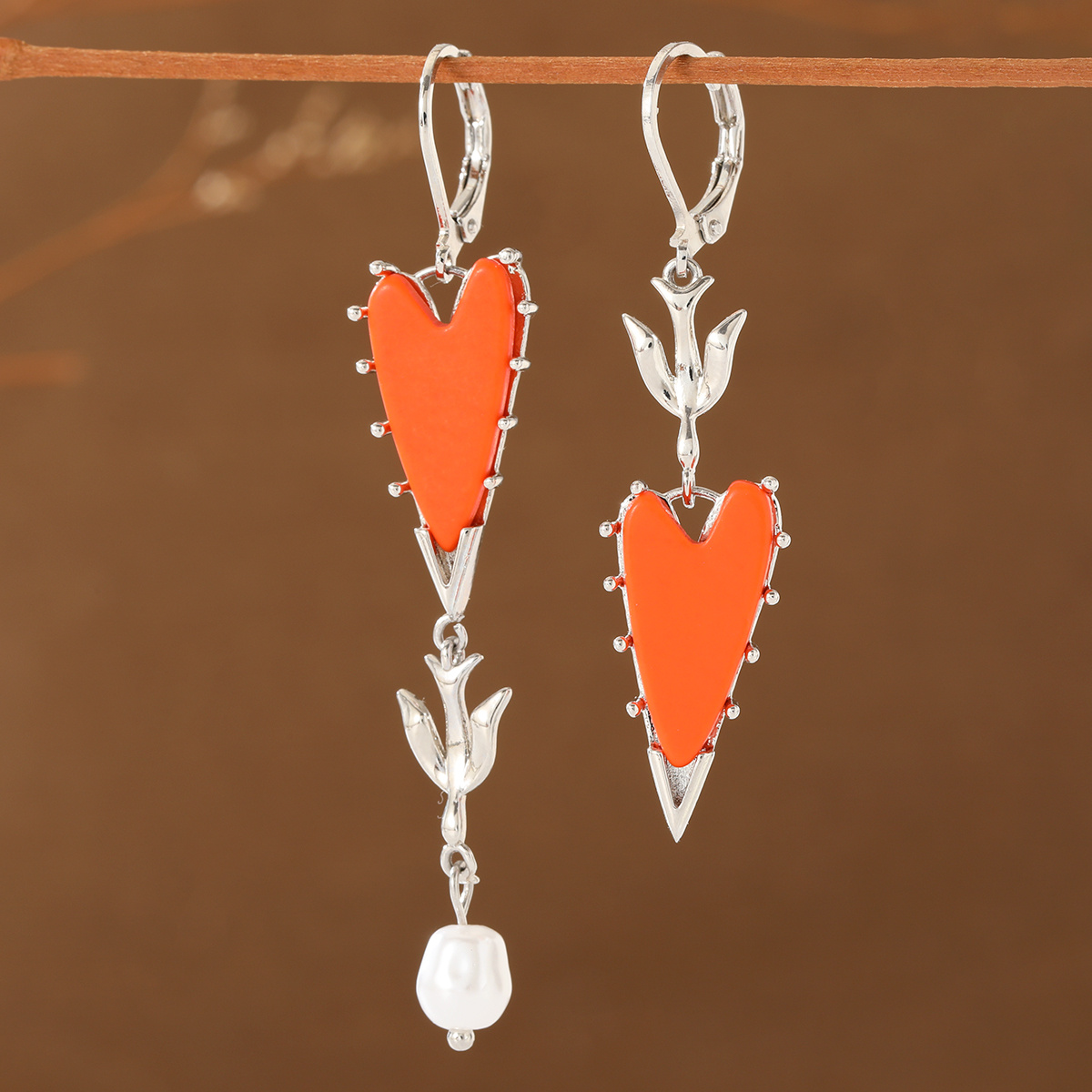 Image of Fashion Easy Asymmetrical Heart-shaped Dual-tone Pendant Women's Earrings Daily Casual Dating Wear Women's Ear Jewelry