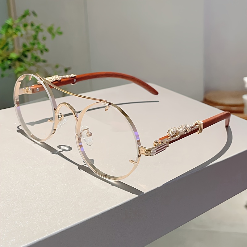 Image of 1pc Women Retro Round Light Luxury Eyewear, Leopard Print Temples, Metal Hinges, Black Tinted Lenses, Fashion Decorative Glasses For Daily Casual Outfit