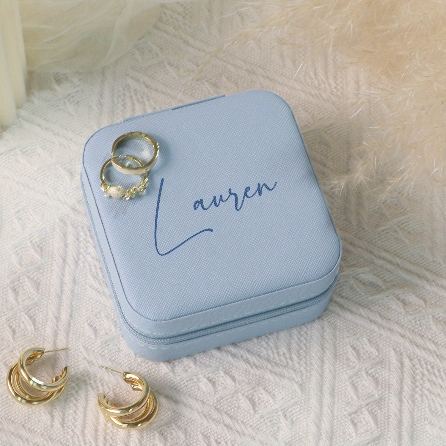 TEMU Personalized Blue Jewelry Box/organizer- Features A Zipper Closure And Customizable Name; An Ideal Birthday Gift For Bridesmaids, Sisters, Or ,