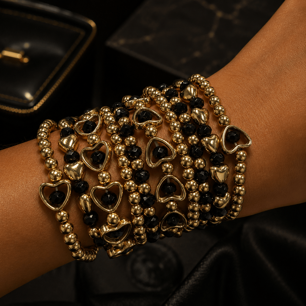 TEMU 10pcs Women's Dark Style Fashionable, Elegant, And Exquisite Black Heart Ccb Beaded Bracelet Set, For Daily Wear, Vacations, And Parties,