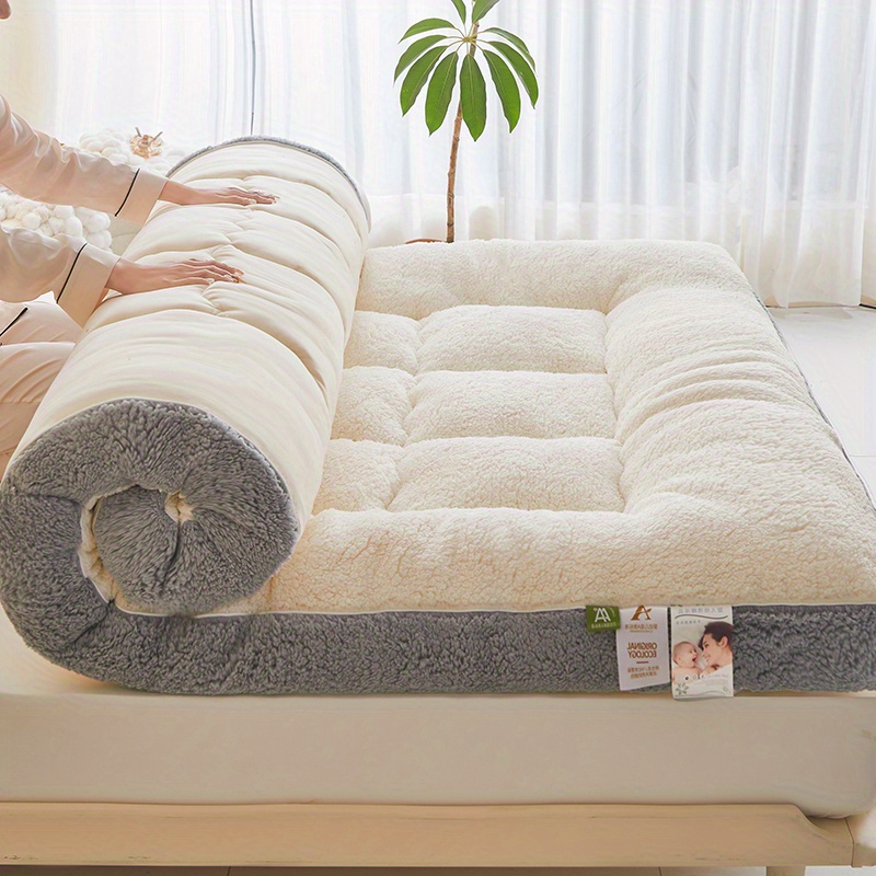 TEMU 1pc Soft Warm Fleece Mattress Topper - Quilted Bed Cover With Layer, Hand Washable Bedspread Suitable For & Hotel Use, Multiple Sizes (8-10cm Height)