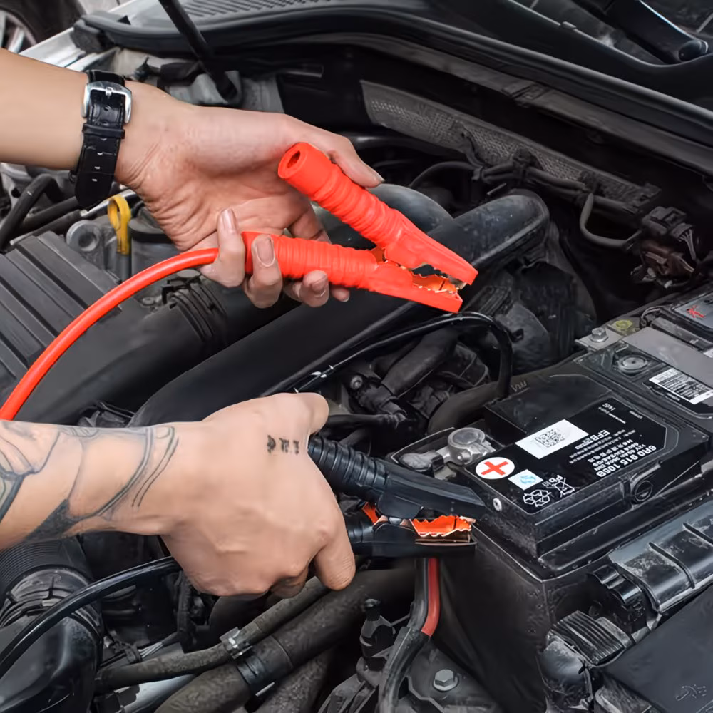 1 set of automotive emergency cables anti burn and anti spark emergency starting automotive rescue tools towing rescue tools automotive accessories Product details 4