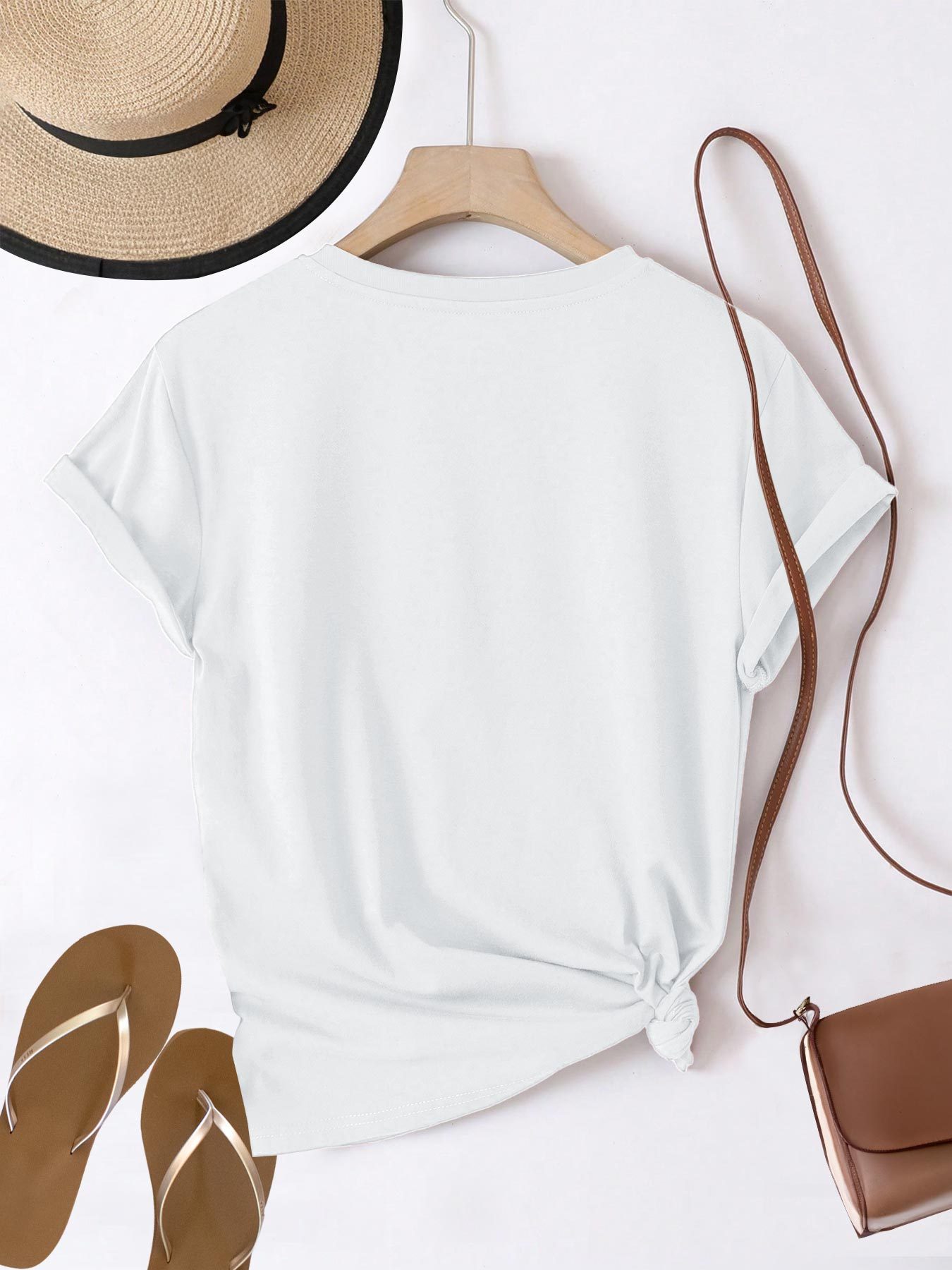 Women'S Casual Leopard Print T-Shirt with Heart & Stars Design, Short Sleeve Crew Neck, Brown & Black Animal Print, Perfect for Summer Outfits, Casual Summer Wear | Playful Print Tee | Smooth Texture Shirt
