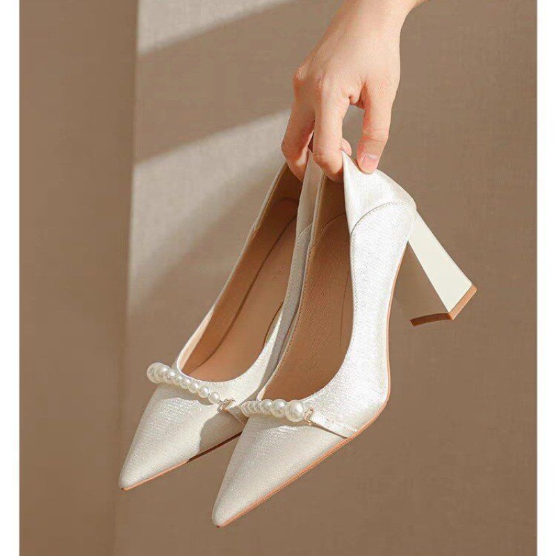 Image of White High-heeled Shoes, Chunky-heeled Pumps, Satin Qipao Shoes, Bridesmaid Shoes, Women's Wedding Shoes, Women Shoes