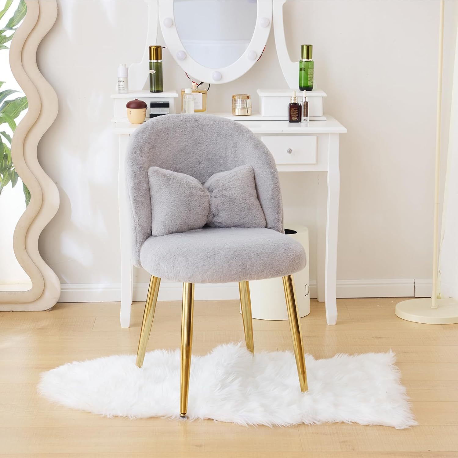 Girls Vanity Chair with Backrest, Small Lounge Chair Without Wheels, Comfy Chair with Bow Cushions, Makeup Chair with Adjustable Golden Legs, Comfortable Chair for Bedroom, Living Room, Small Space