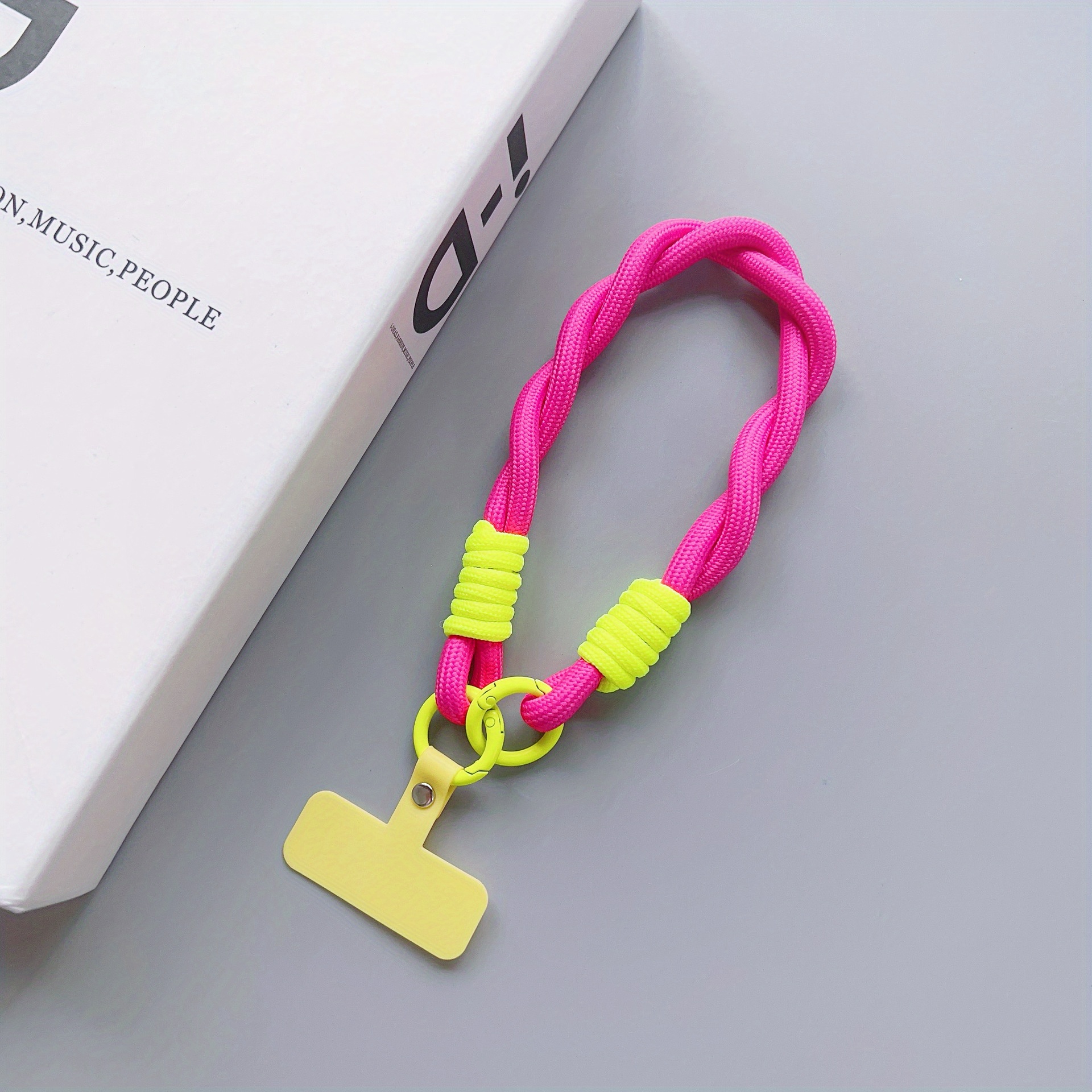 Image of Mobile Phone Lanyard Short Rope Wrist Pad Thick Rope Short Rope Pendant Button Lanyard Diagonal Mobile Phone Strap Clip Anti-loss Hanging