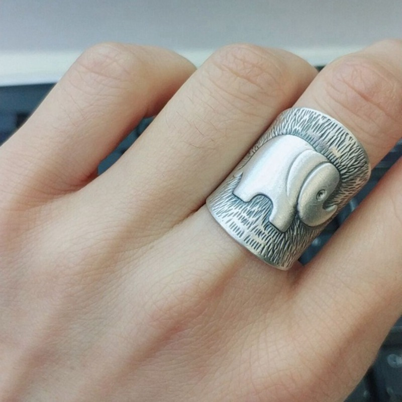 Women's Retro Bohemian Elephant Ring — Ethnic Minimalist Design