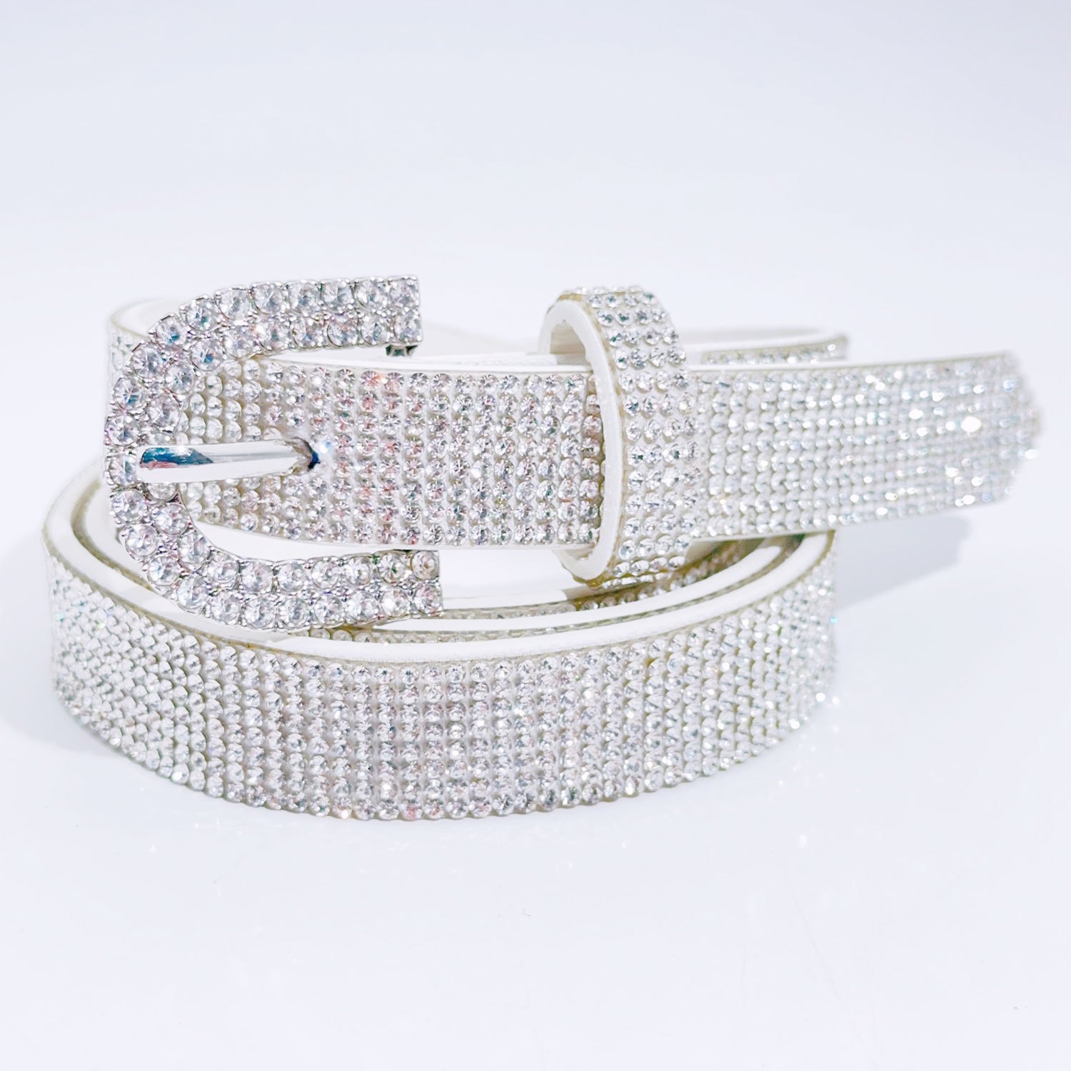 

Elegant Women's -encrusted Silvery Belt With Vintage Pin - For Casual, Wedding, Or Party Wear