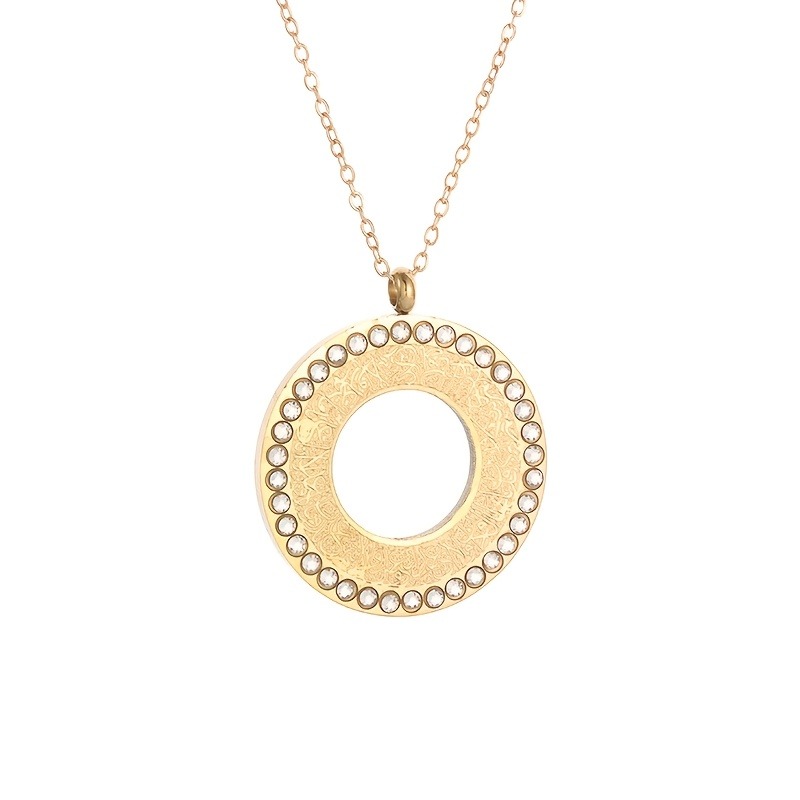Women's Ayatul Kursi Pendant Necklace, Islamic Scripture Gift