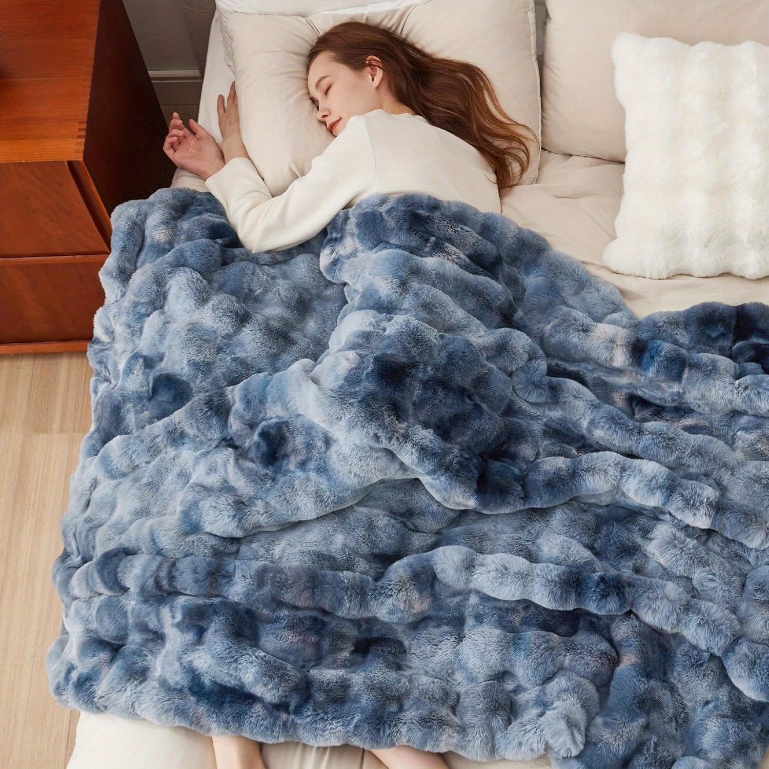 

Bedsure Luxury Fur Blanket - , Fluffy & Throw For Couch, Sofa, And Bed - , Warm, And Home Decor