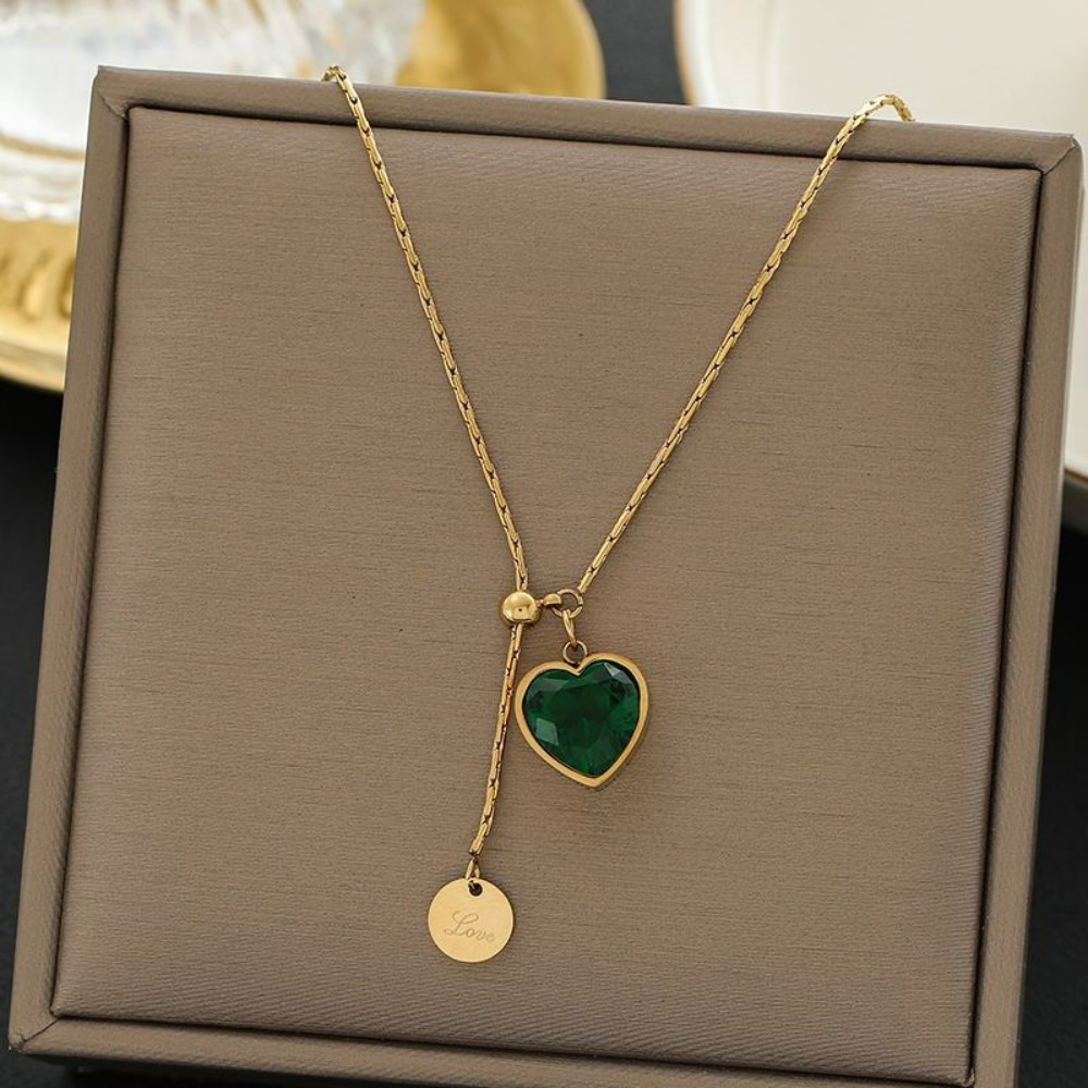 Image of Versatile, Adjustable, Minimalist Stainless Steel Green Heart Pendant With Tassel Love, Super Stylish, Suitable For Parties And Banquets, Suitable As A Holiday Gift For