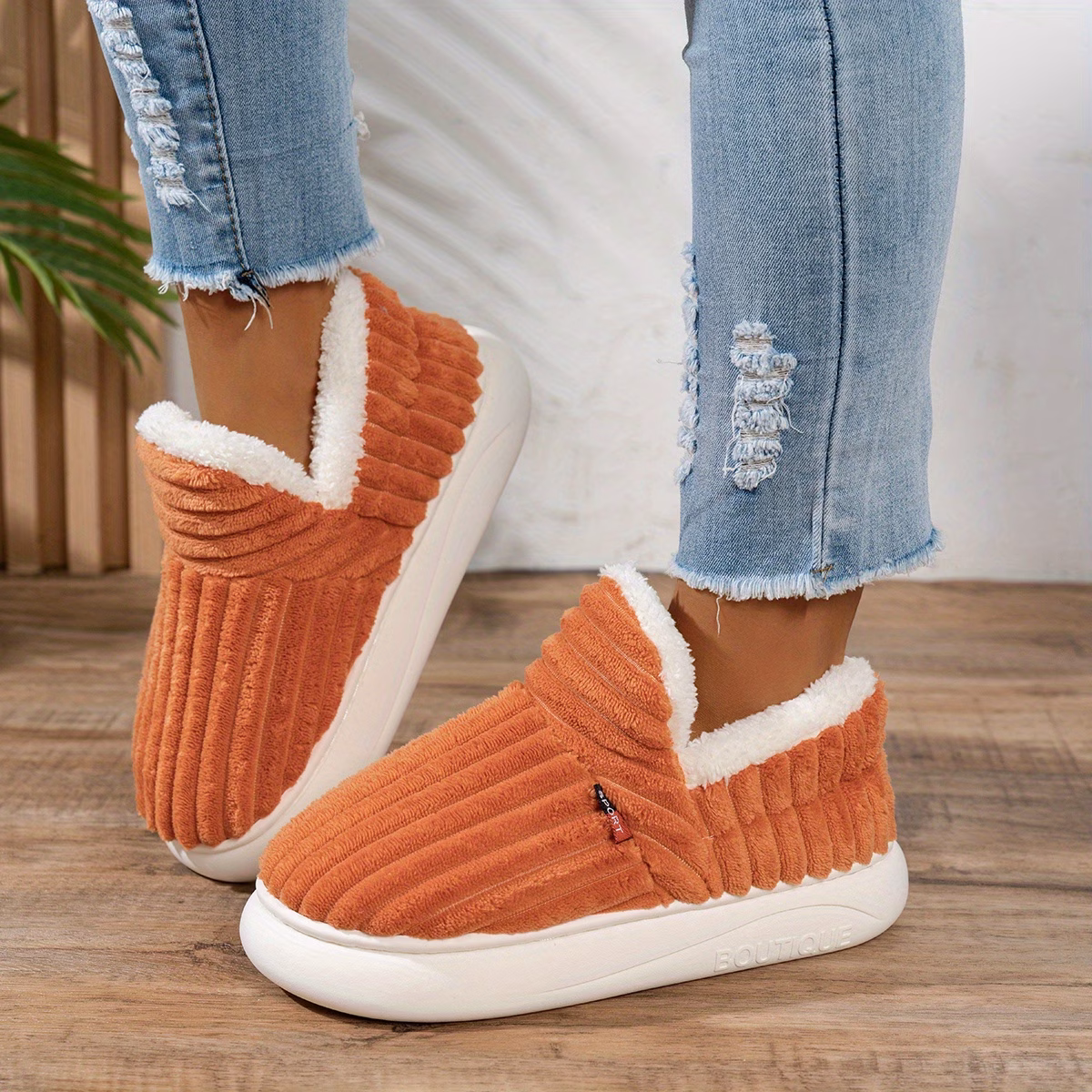 chaussures dintérieur dhiver pour femmes à semelle épaisse et doublure en peluche, style nouveau transfrontalier, chaussons pour hommes avec talon, chaussures pour femmes Détails du produit 28
