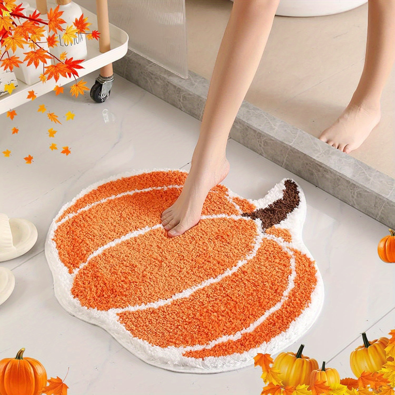 Image of Cute Bath Mats, Pumpkin Bath Mats, Halloween Bathroom Décor Mats, Super Soft Fluffy Absorbent Non-slip Bath Mats, Machine Washable Fun Pumpkin Shaped Bath Blankets Shower Bedroom Doors
