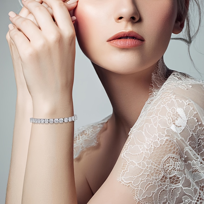 925 Silver Sparkling VVS Moissanite Tennis Bracelet — Gift Box Included