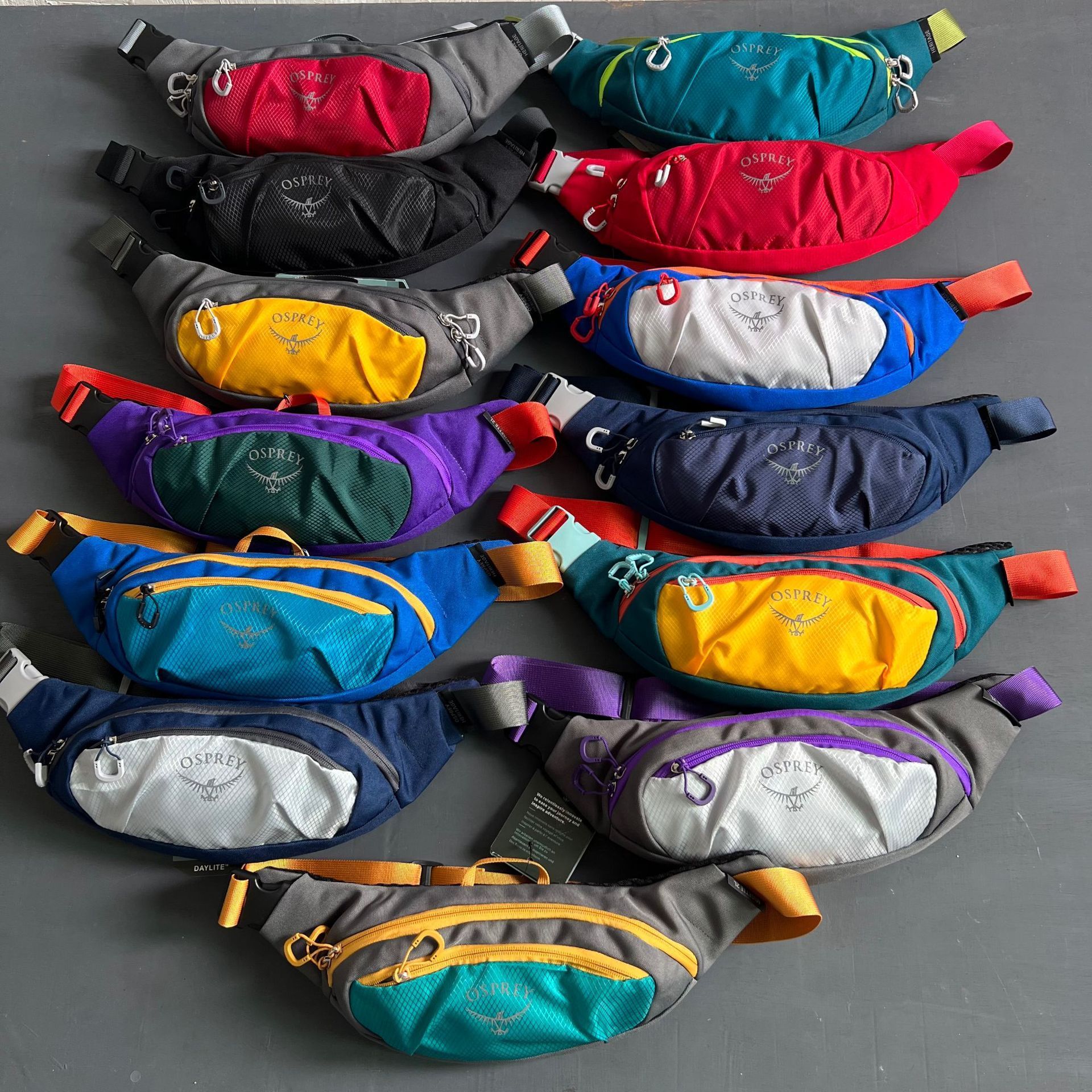 

Multi-functional, , Multi-style, Lightweight And Storage-friendly Waist Bag For Outdoor Sports As Mountain Climbing, Cycling And Running