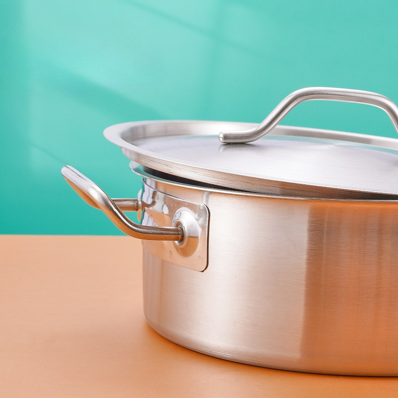 13 inch stainless steel soup pot with dual handles lid   easy to clean   for   people versatile cooking details 4