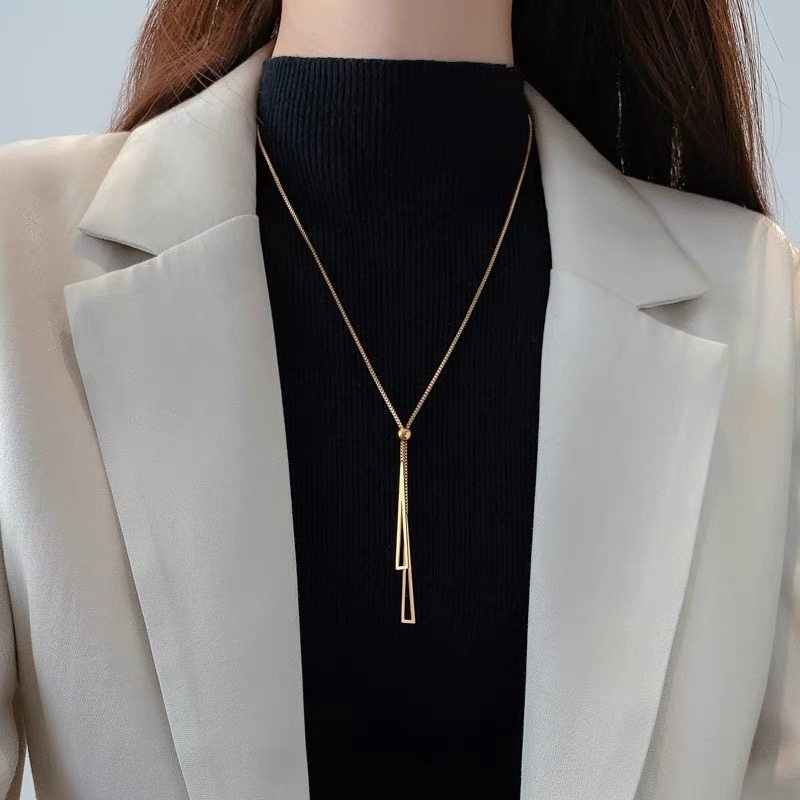Women's Triangular Geometric Stretch Necklace, Elegant Gift