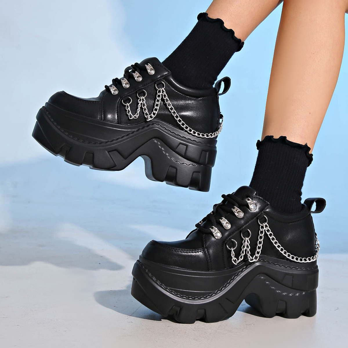 Women's Solid Color Round Toe Lace-Up Ankle Boots