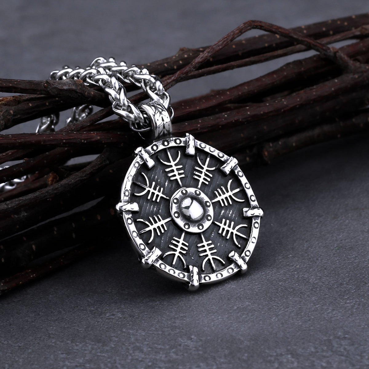 Image of A Vintage Helmet Pendant Necklace Made Of Stainless Steel For Men, Featuring A Compass Design, Perfect As A Jewelry Gift