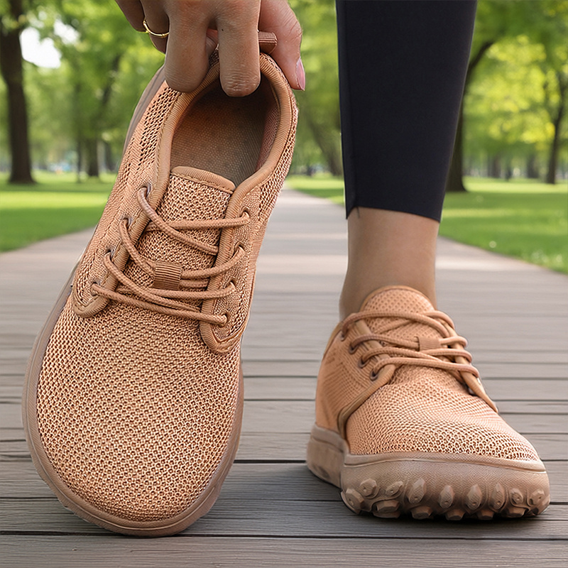 Women's Wide-Fit Casual Athletic Shoes