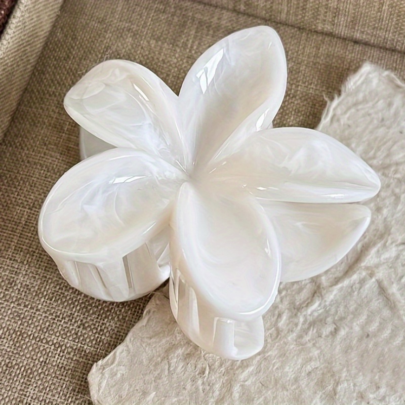 1pc Sweet Frangipani Hair Clip, Temperament Smudge Flower Grab Clip, Fresh Back Head Hair Ornament, Time For Ladies With Thick Hair