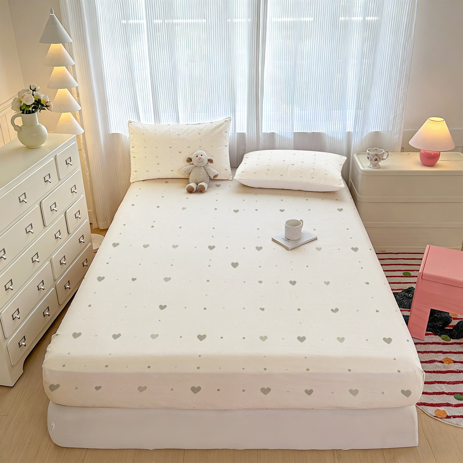 TEMU 3pcs Fitted Sheet Set (1 Fitted Sheet And 2 Pillowcases), Delicate Repeated Light Gray Hearts And Dots Print, Minimalist Soft Bedding With
