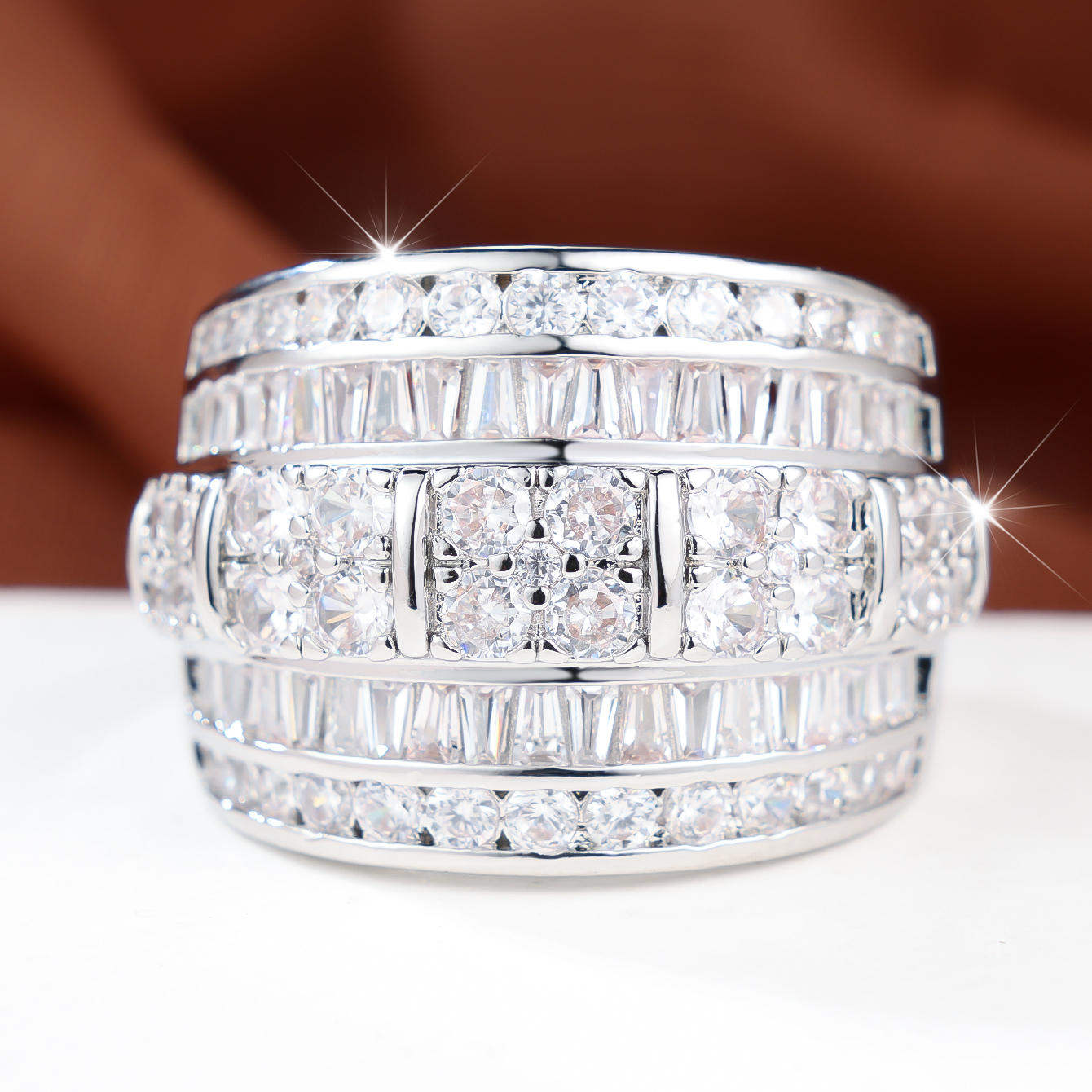 TEMU ANGOL 1pc Anillo Unisex Cuadrado para Mesa con Incrustaciones de Zirconia Sintética , Moda Fácil Individual, Exquisito, Hermoso, Elegante,