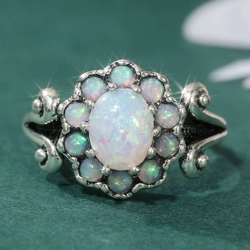 Women's Retro Commemorative Everyday Ring, Fashionable Accessory