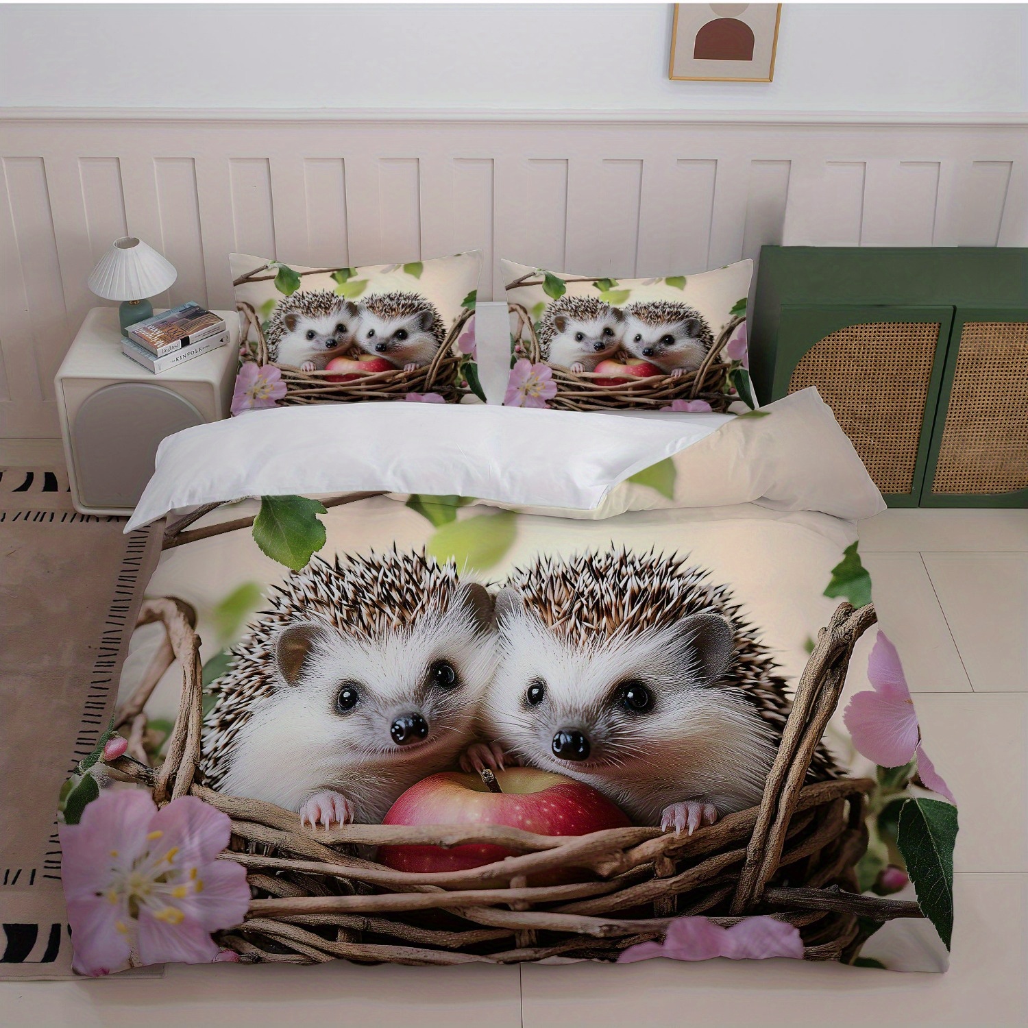 TEMU Parure de lit 3 pièces à imprimé hérisson - Multicolore + Motif pomme et hérisson (1 housse de couette + 2 taies d'oreiller, rembourrage) - pour