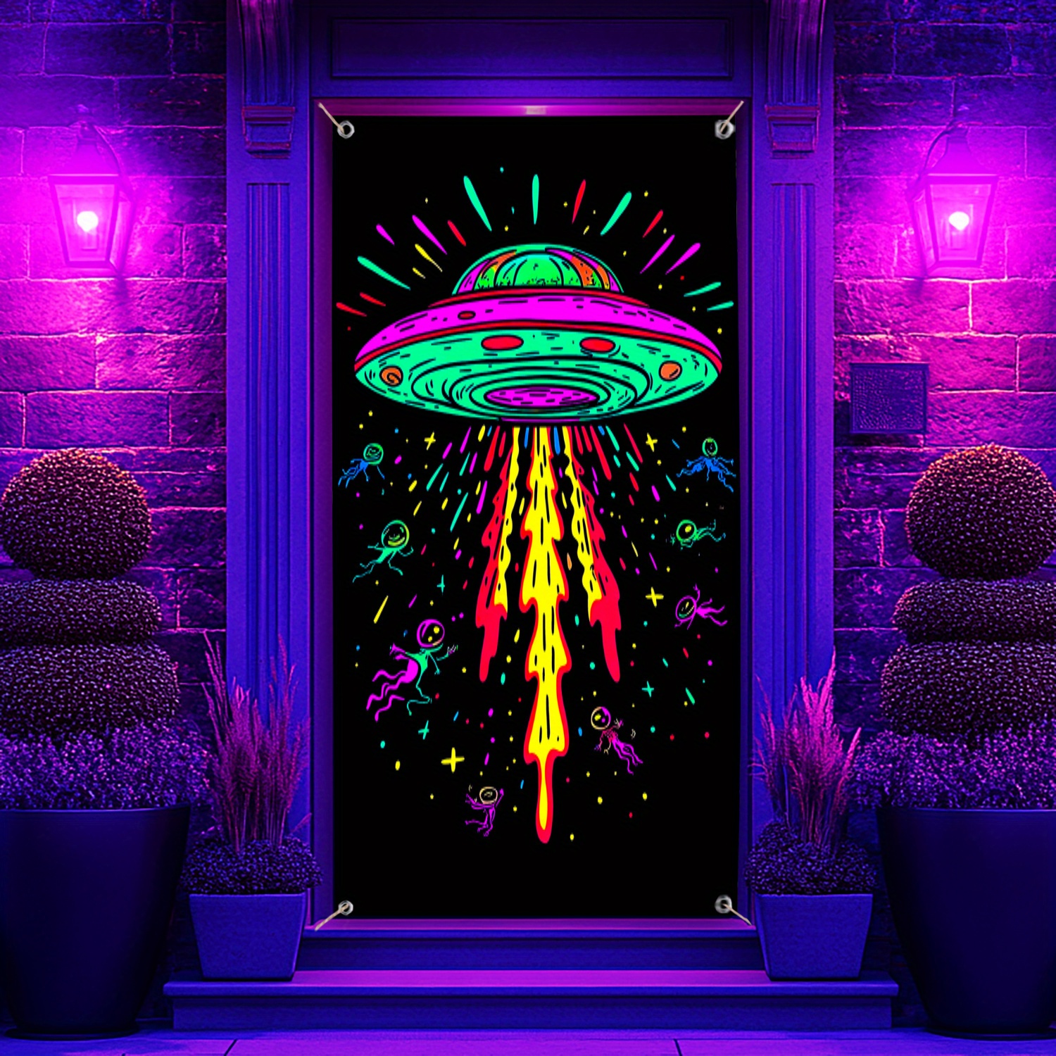 TEMU 2d Door Banner, 1pc Fantasy Imagination Graffiti Flying Saucer- -the-uv Light Door Curtain- Fluorescent Banner, Suitable For Living Room, Party