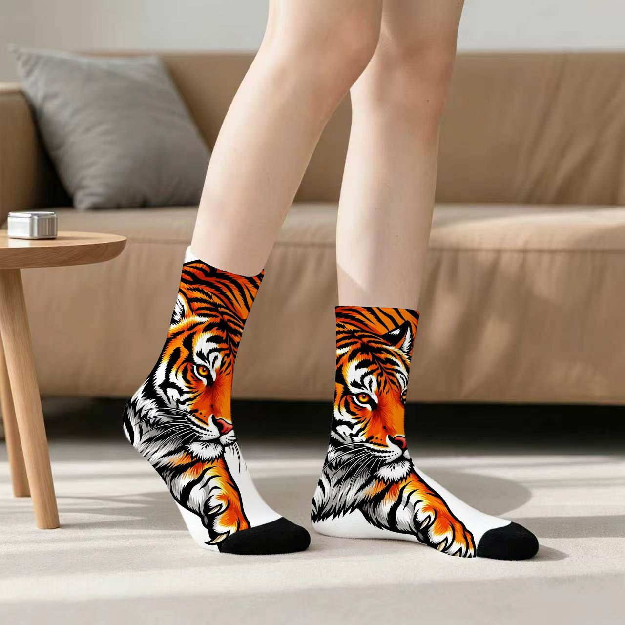 TEMU Unisex Creative Tiger Print Socks. Featuring Vivid Animal Patterns, Moisture-wicking And Stretchy Socks Offer A Soft, For Wear. Street Style,