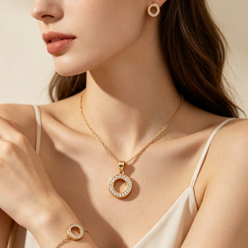 4pcs Simple Hoop-Shaped Cubic Synthetic Zirconia Jewelry Set