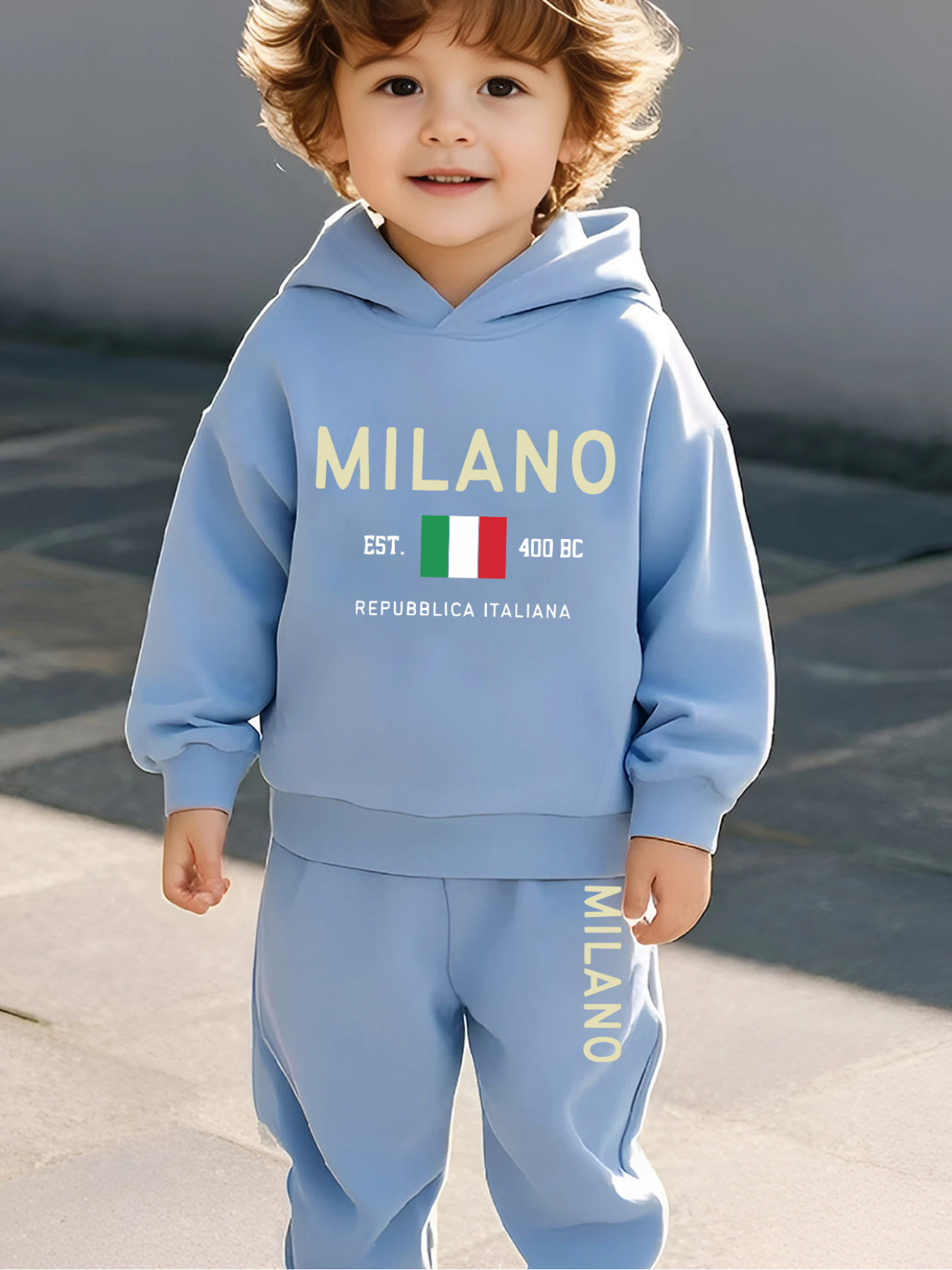 conjunto de camisola e calças com  , estilo milanês e moderno, com     e    ,   e elegante, perfeito para usar na rua. unissexo, ideal para  ,   e casual, lavável à máquina,   para a escola,  ,   e   no outono/inverno, volta às aulas e atividades ao ar livre. conjunto de malha   e confortável, para usar ao ar livre.