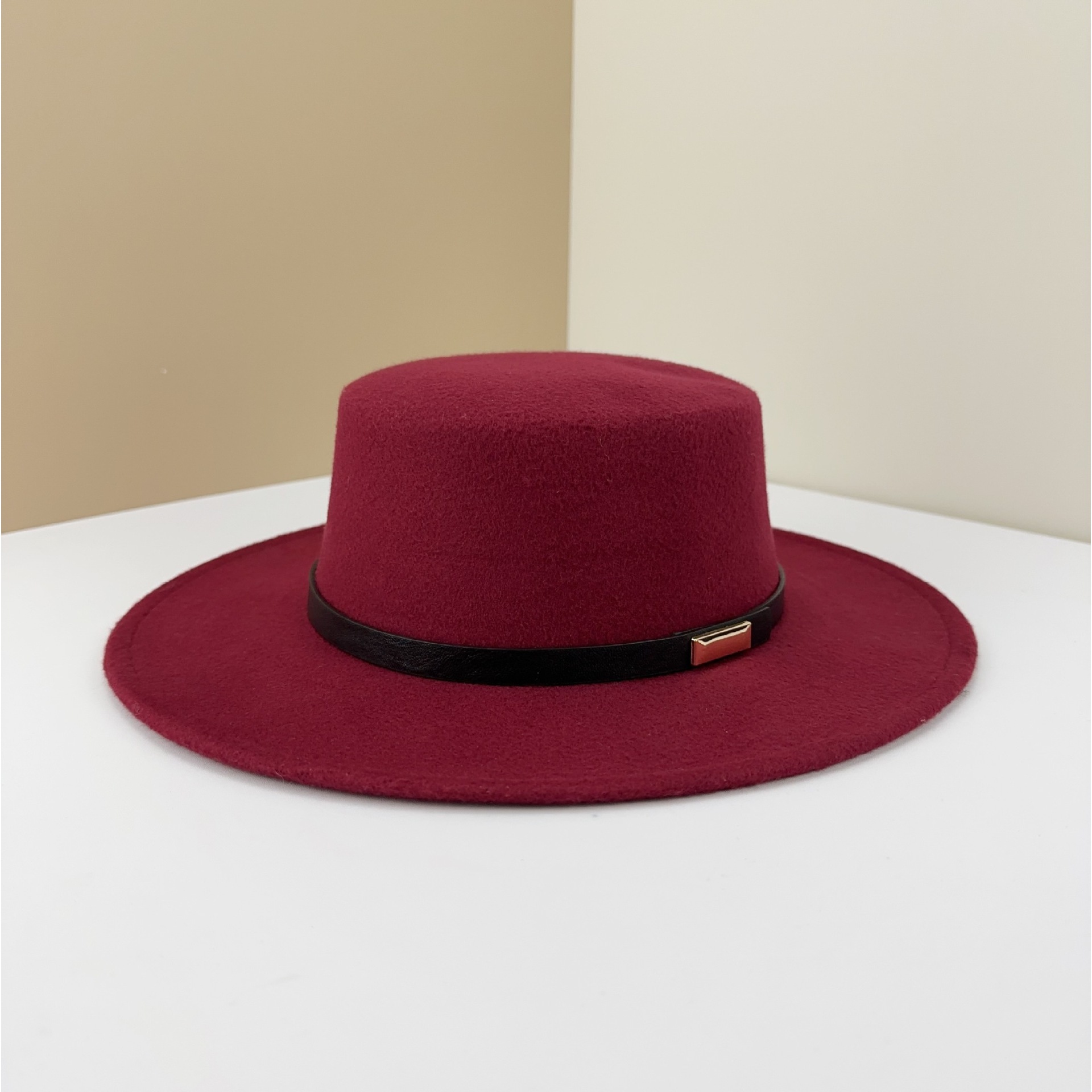 TEMU 2D - Sombreros planos de otoño e invierno para mujer: Sombreros de vestir negros retro de moda, sombreros de jazz de de estilo y europeo para