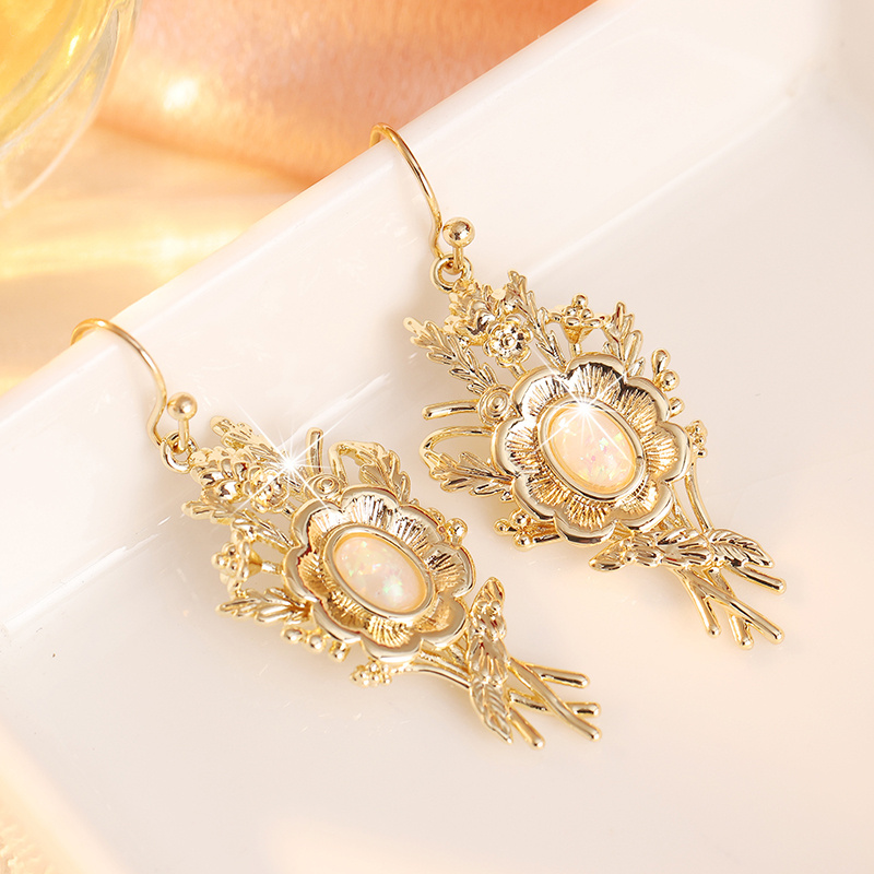 Luxury Bouquet-Style Pendant Earrings for Women