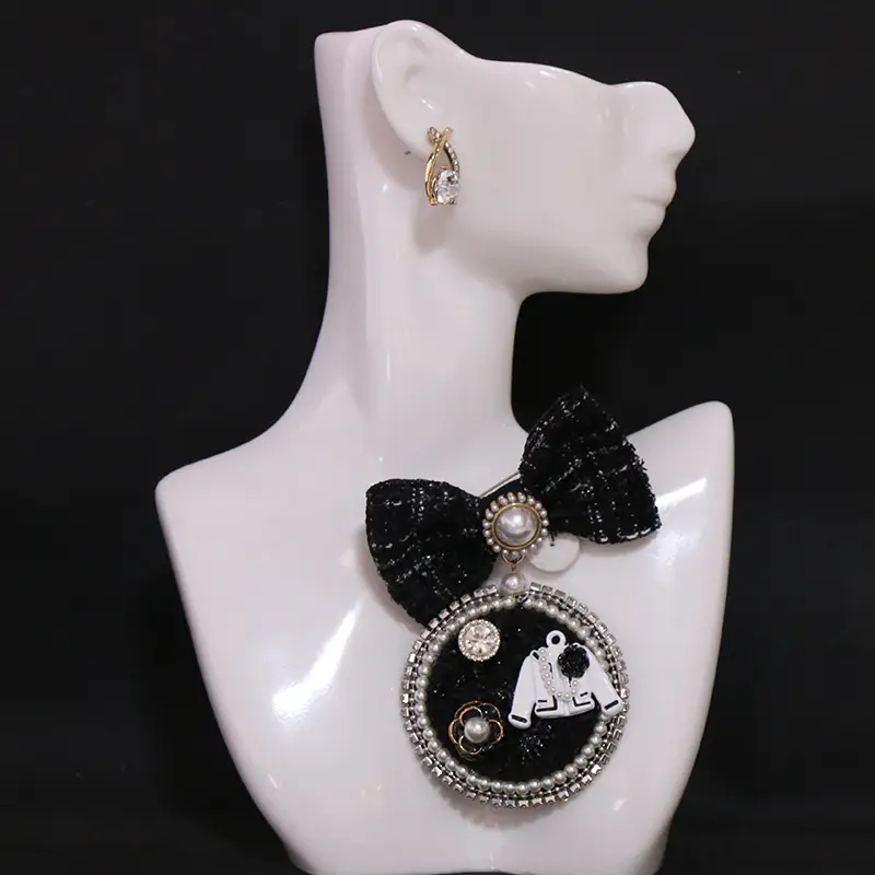 элегантная черная брошь-бабочка с жемчужными вставками роскошная пластиковая булавка для женских платьев и свитеров, детали 1