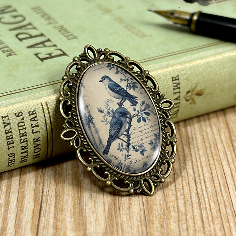TEMU 1 pièce Broche vintage ovale en verre à bordure de dentelle avec motif d'oiseau et de fleur en porcelaine bleue et blanche, accessoire pour