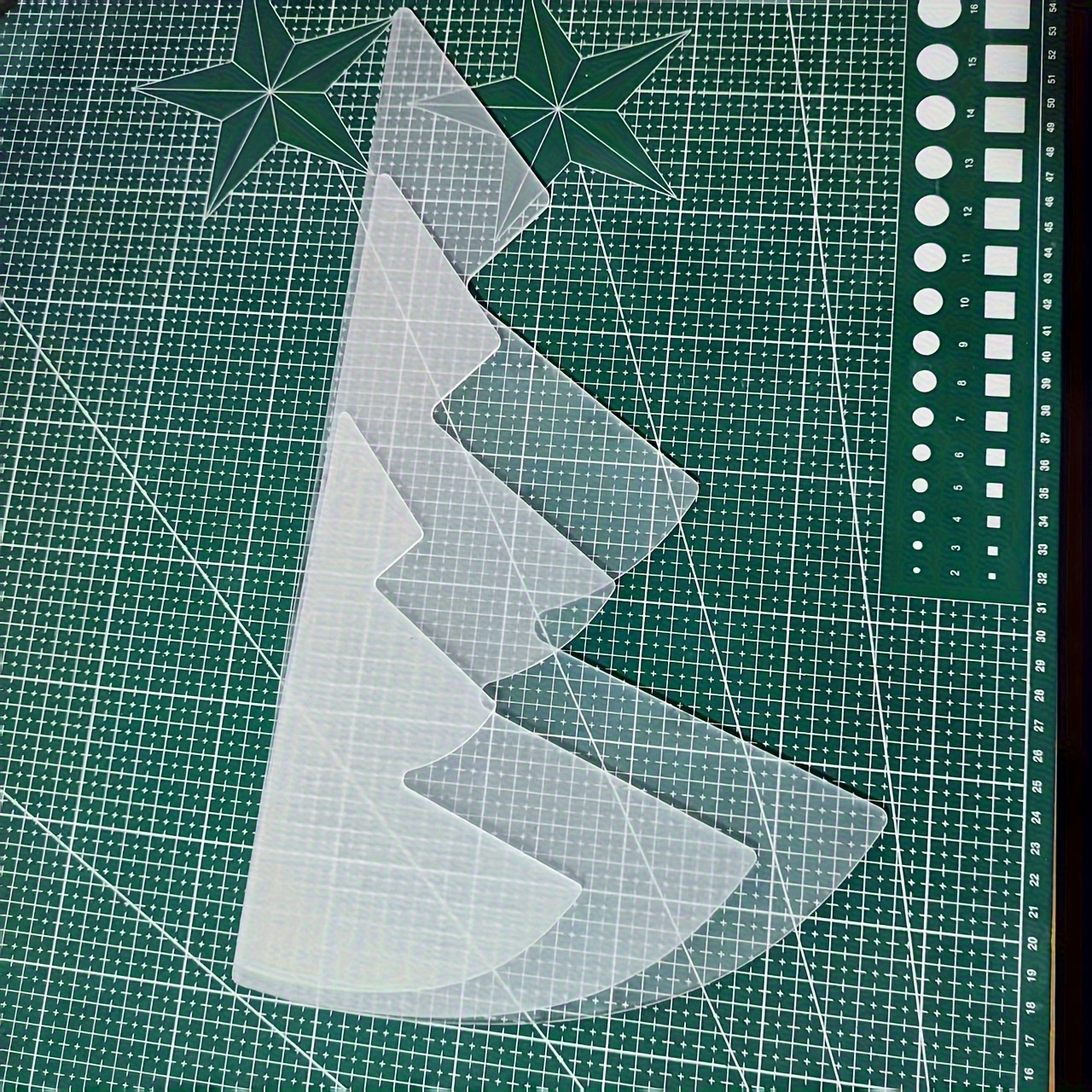 TEMU 3 pezzi di stampi da cucito per albero di Natale in acrilico - Modelli per e uncinetto da 8/12/15 pollici, per decorazioni festive, forniture ,
