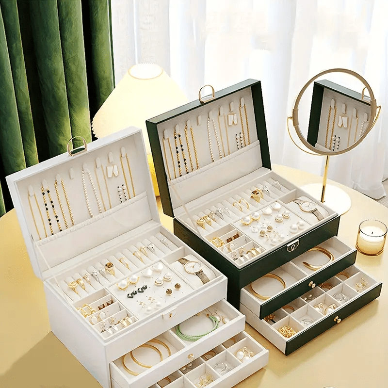 2025 best-selling locking jewelry box with three layers, large capacity soft lining for earrings rings necklaces storage Product details 2