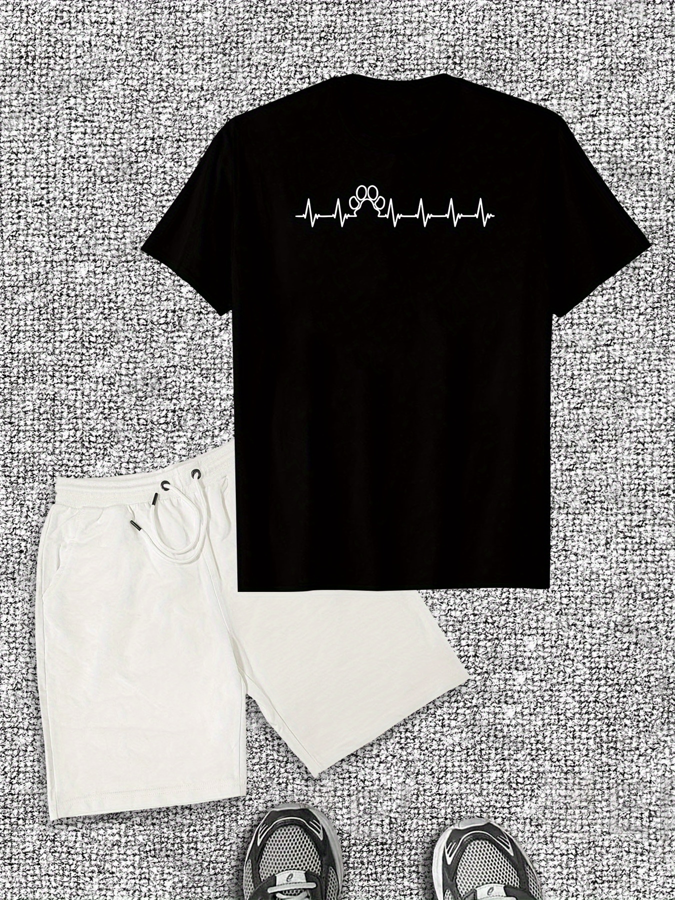 Men'S Casual Summer Set: Light Blue Short-Sleeve T-Shirt with Heartbeat Line Design & Matching Dark Blue Shorts - Soft Cotton, Round Neck, Non-Stretch Fabric, Casual Attire|Minimalist Outfit|Cotton Fabri