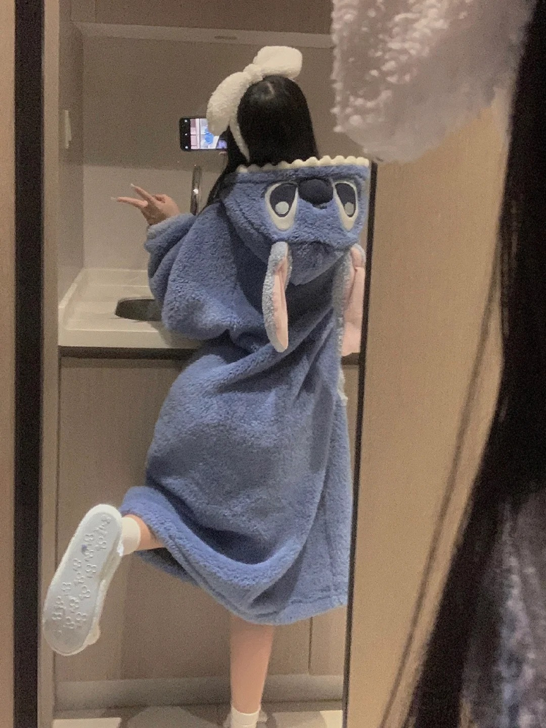 Stitch Winter Sleepwear - Plush Fleece Nightgown with Stitch Face & Stitch Ears, Cozy Long Robe for Women & Men, Soft Warmth for Cold Nights, Cute Sleepwear, Comfortable Loungewear, Durable Loungewear, Loungewear, Playful Design, Durable Material